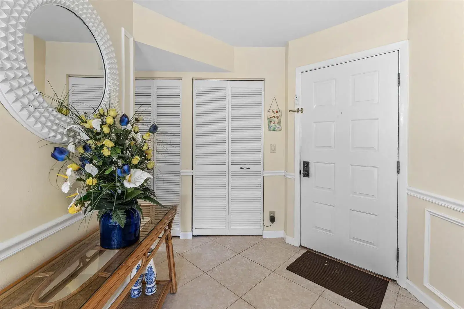 1 bedroom 1 bath Residential for sale at 1605 S Us Highway 1 # D302, Jupiter FL 33477