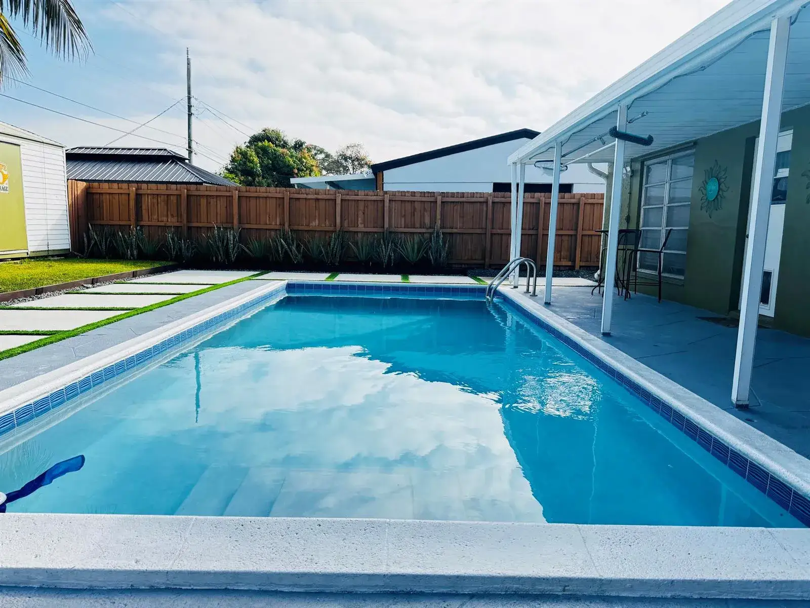 3 bedroom 2 bath Residential for sale at 7161 Sheridan Street, Hollywood FL 33024