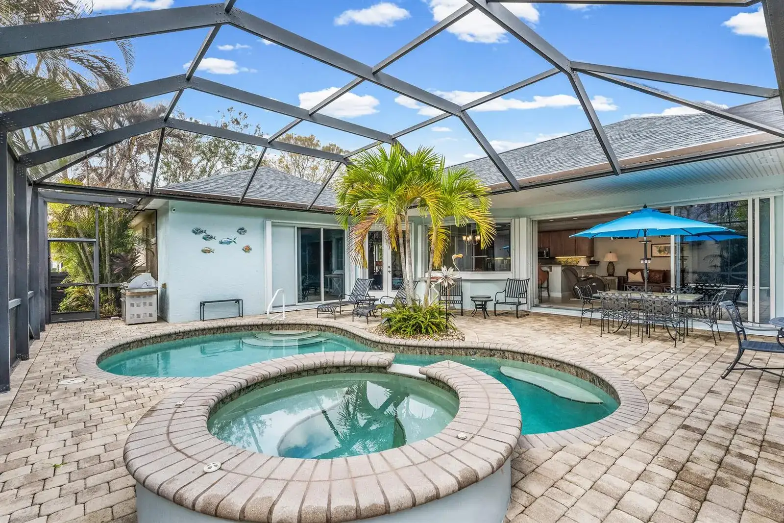 3 bedroom 4 bath Residential for sale at 224 Oak Hammock Circle SW, Vero Beach FL 32962