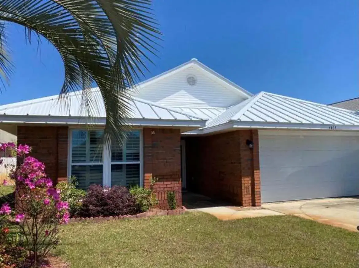 3 bedroom 2 bath Residential Lease for rent at 4639 Windstarr Drive, FL 32541