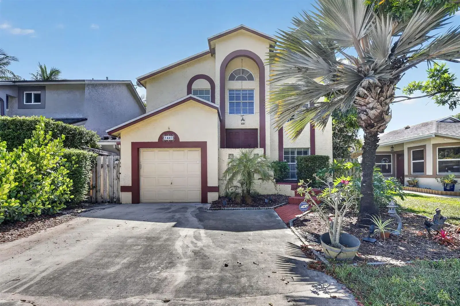 2 bedroom 2 bath Residential for sale at 1447 SW 6th Avenue, Fort Lauderdale FL 33315