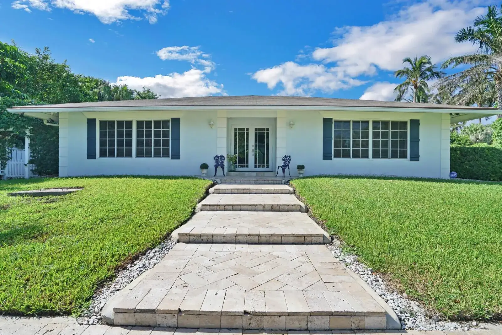 2 bedroom 2 bath Residential Lease for rent at 17 E Ocean Avenue, Ocean Ridge FL 33435