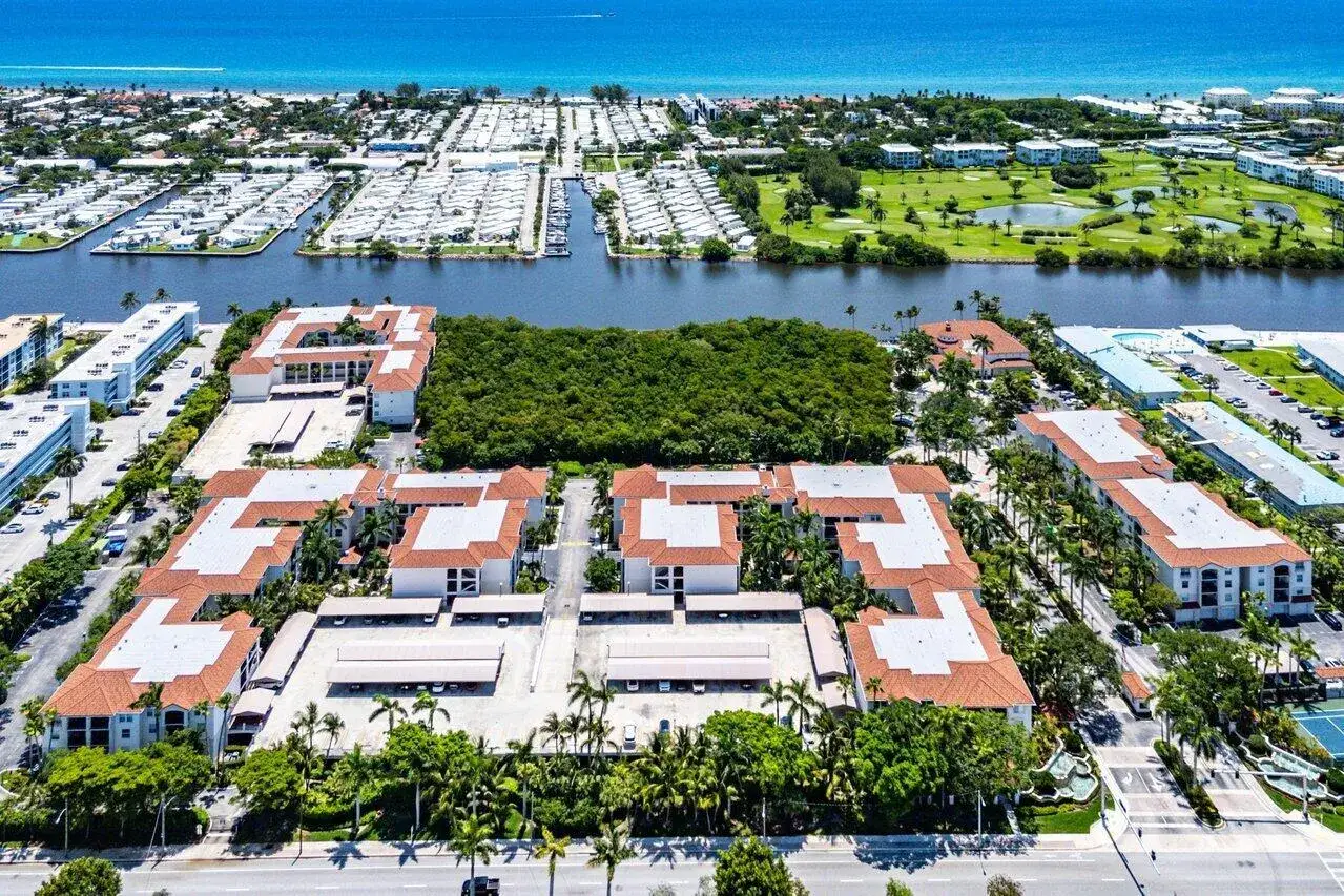 4307 Tuscany Way, Boynton Beach FL 33435