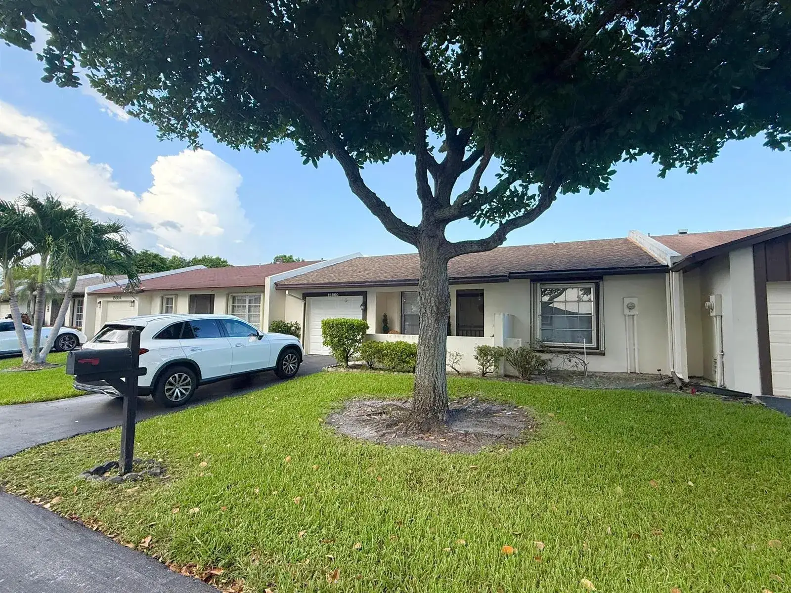 2 bedroom 2 bath Residential Lease for rent at 15860 Laurel Oak Circle, Delray Beach FL 33484