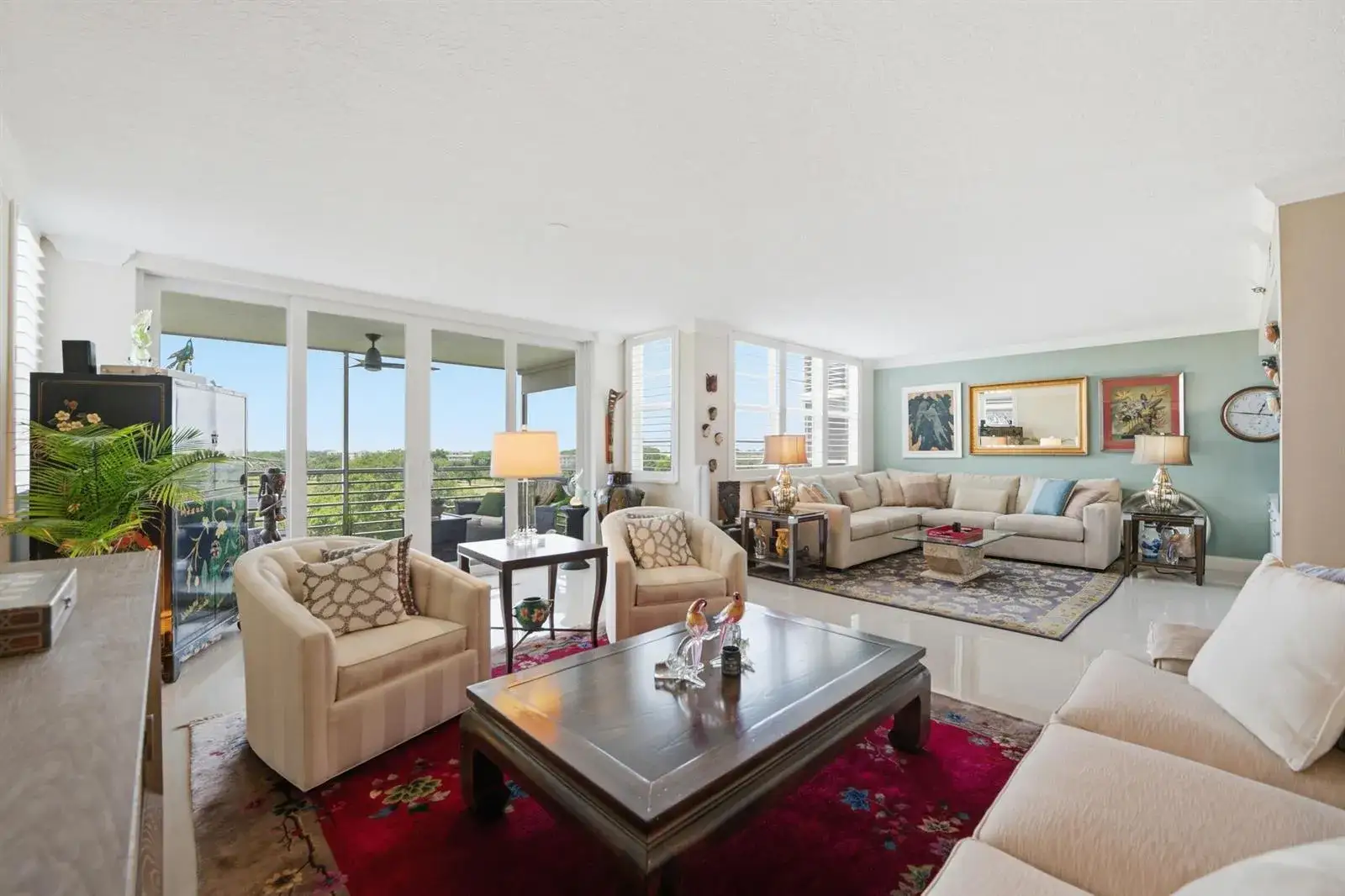 3 bedroom 2 bath Residential for sale at 3510 Oaks Way # 703, Pompano Beach FL 33069
