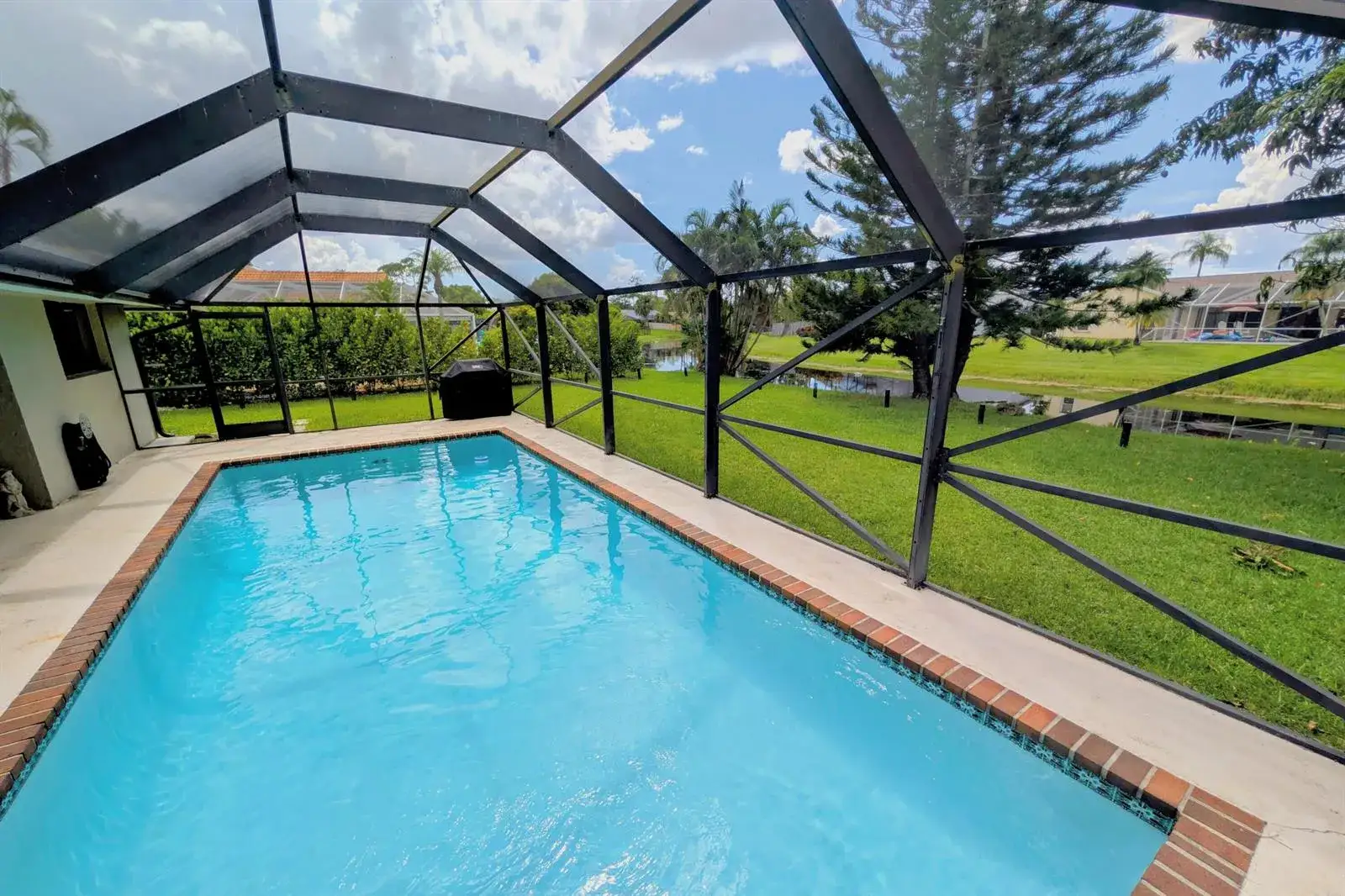 3 bedroom 2 bath Residential Lease for rent at 13471 Barberry Drive, Wellington FL 33414