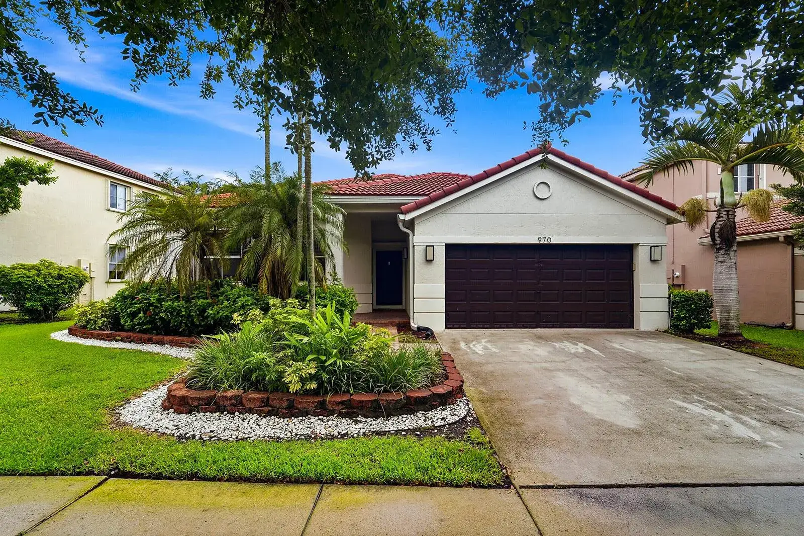 4 bedroom 2 bath Residential for sale at 970 Tulip Circle, Weston FL 33327