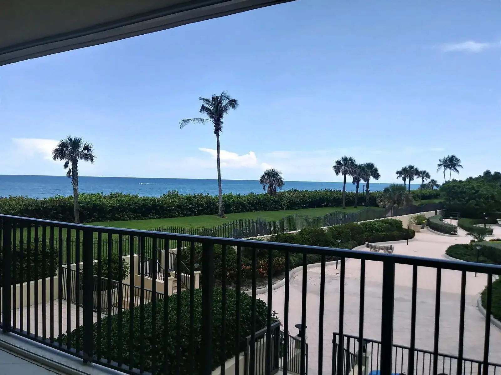 2 bedroom 2 bath Residential Lease for rent at 200 Ocean Trail Way # 109, Jupiter FL 33477