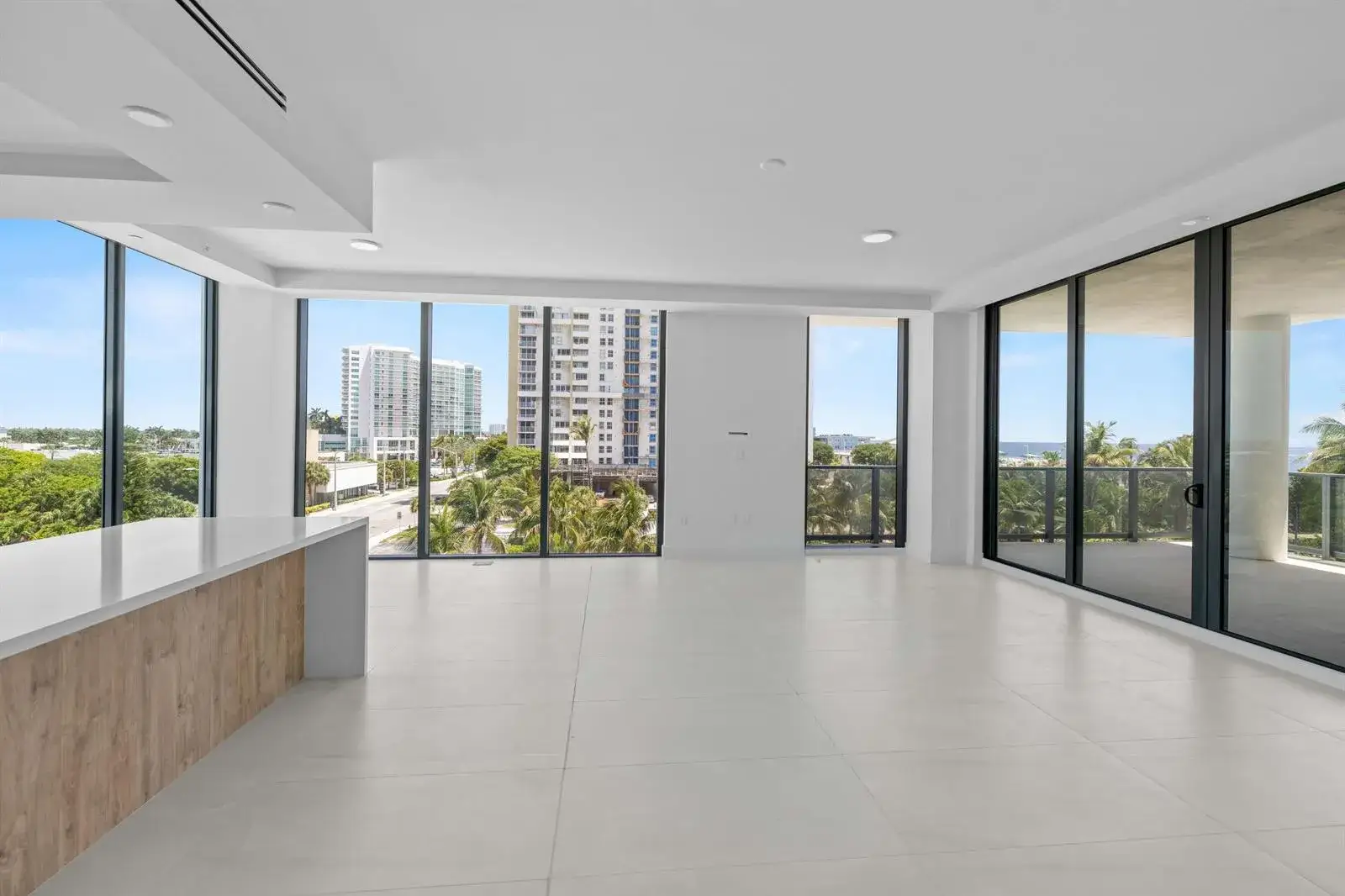 3 bedroom 3 bath Residential Lease for rent at 305 Briny Avenue # 406, Pompano Beach FL 33062