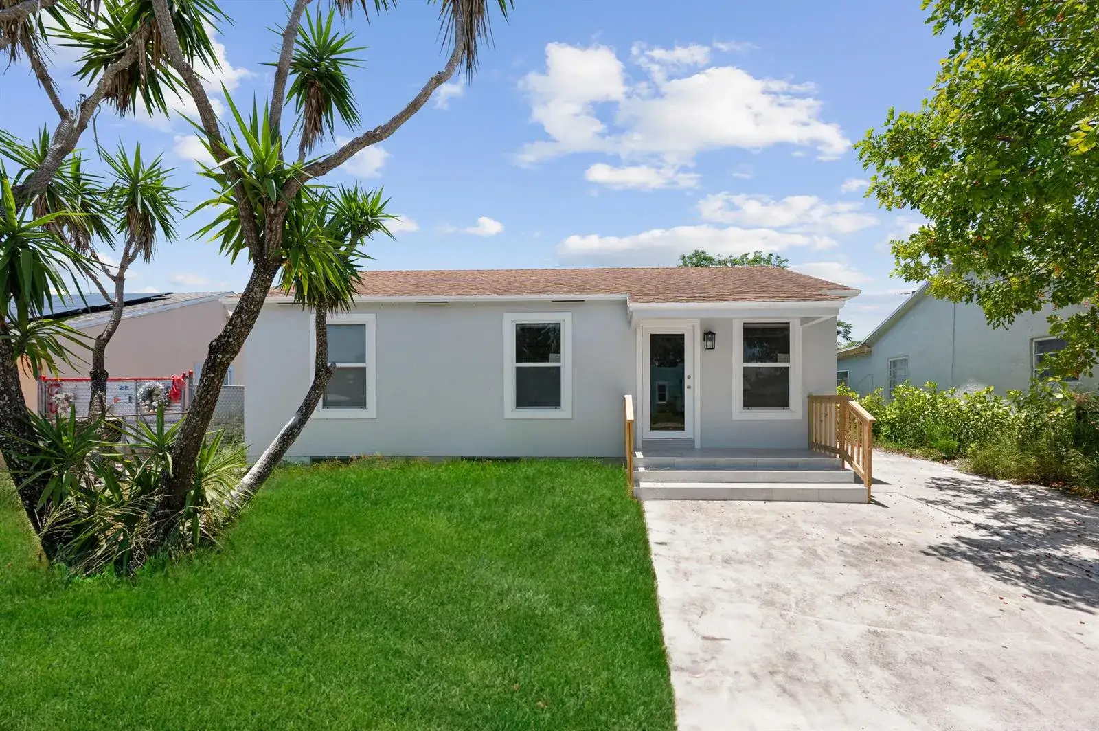 4 bedroom 2 bath Residential Lease for rent at 720 Mcintosh Street, West Palm Beach FL 33405