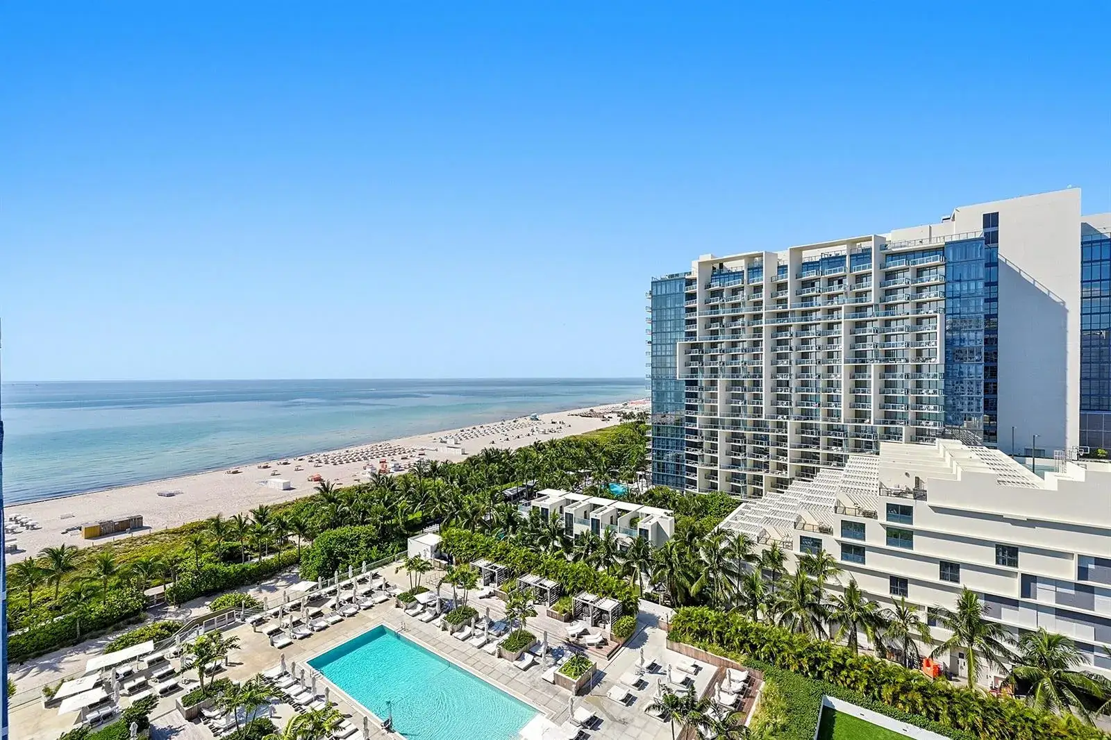 1 bedroom 1 bath Residential for sale at 2301 Collins Avenue # 1205, Miami Beach FL 33139