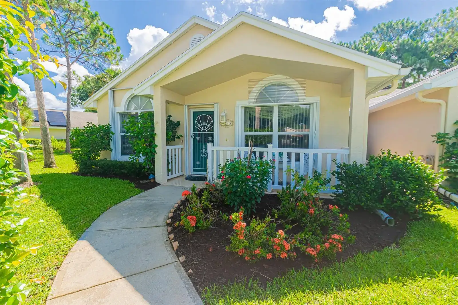 695 NW San Remo Circle, Port St. Lucie FL 34986