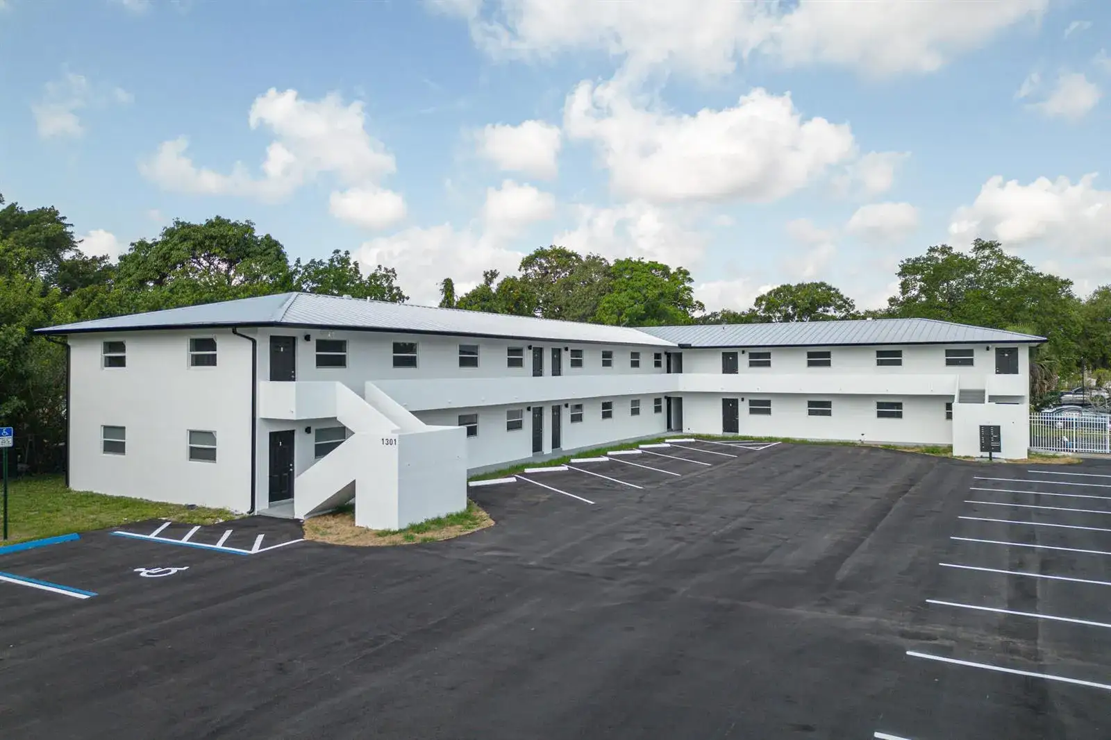 2 bedroom 1 bath Residential Lease for rent at 1301 Emerald Terrace # 3, Fort Pierce FL 34950