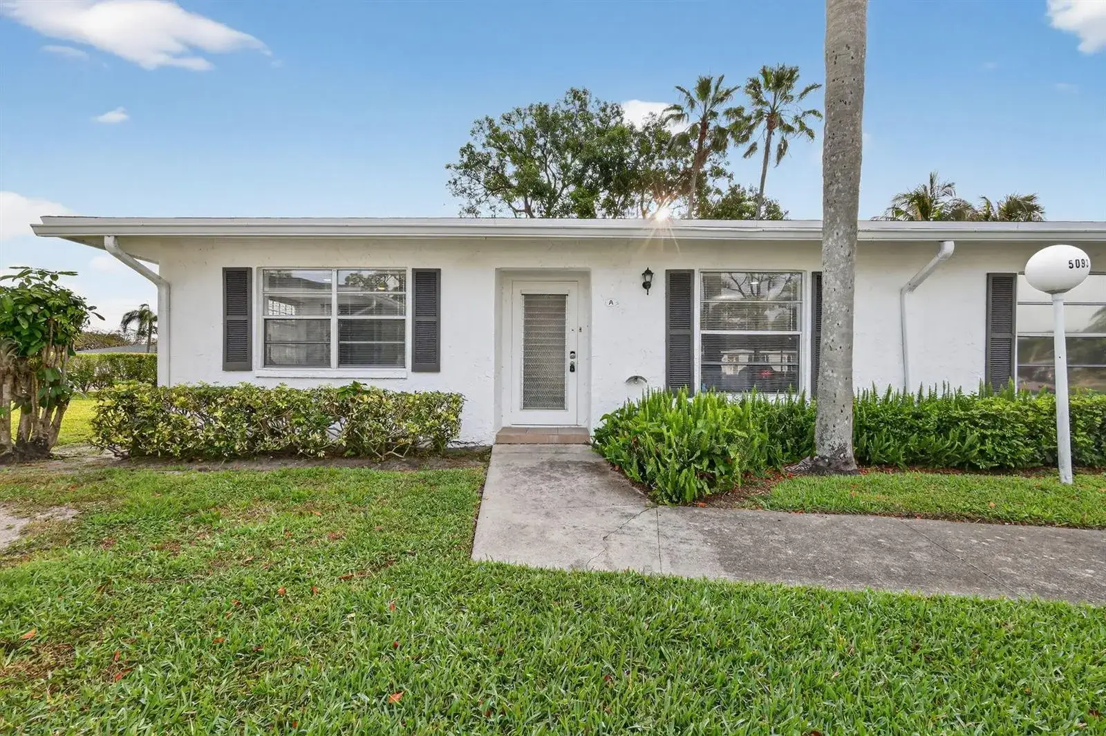 2 bedroom 2 bath Residential for sale at 5093 Privet Place # A, Delray Beach FL 33484