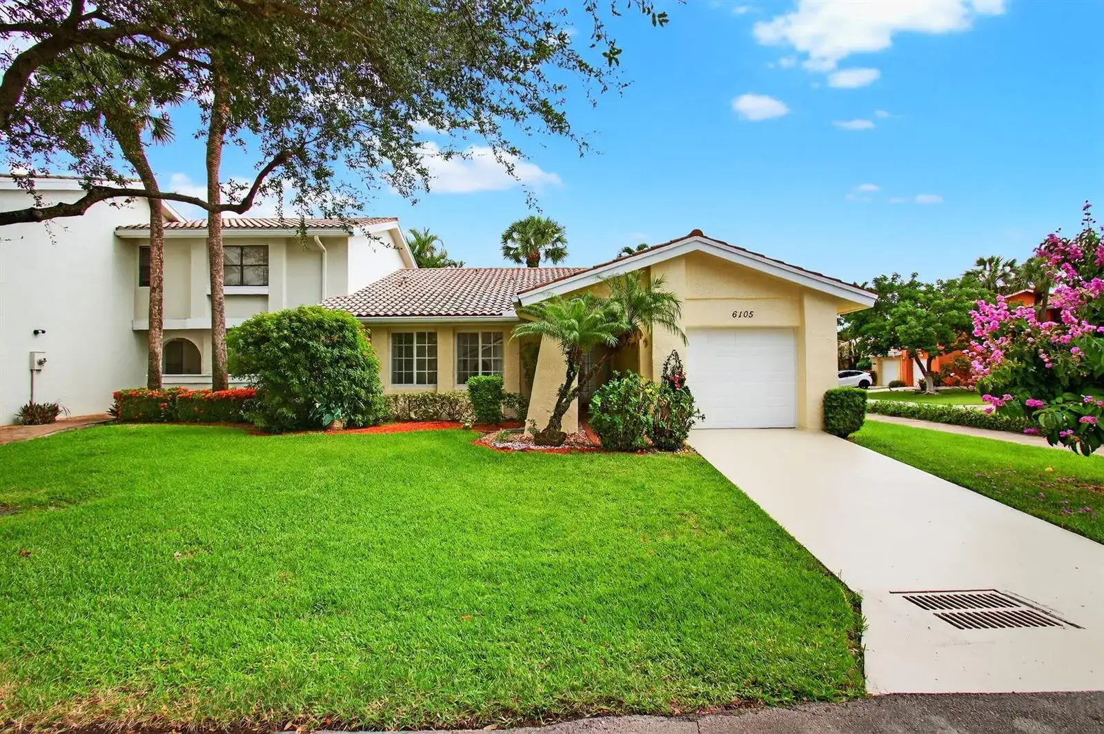 3 bedroom 2 bath Residential Lease for rent at 6105 Via Laguna Lane, Boca Raton FL 33433
