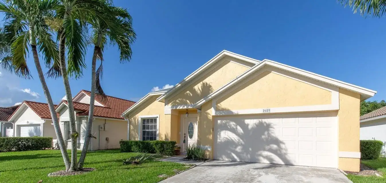 3 bedroom 2 bath Residential Lease for rent at 2689 Fairway Cove Court E, Wellington FL 33414