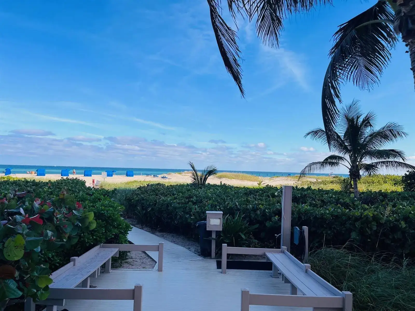 2 bedroom 2 bath Residential for sale at 2800 N Ocean Drive, Singer Island FL 33404