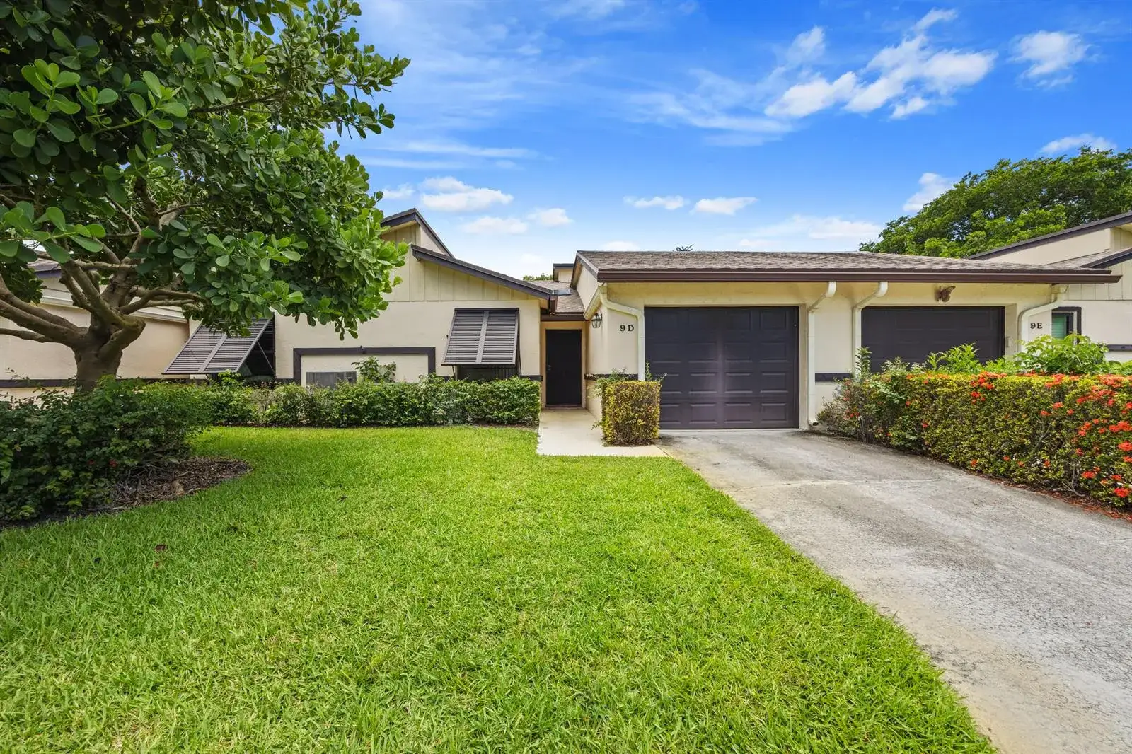 2 bedroom 2 bath Residential for sale at 9 Ridge Pointe Drive # D, Boynton Beach FL 33435