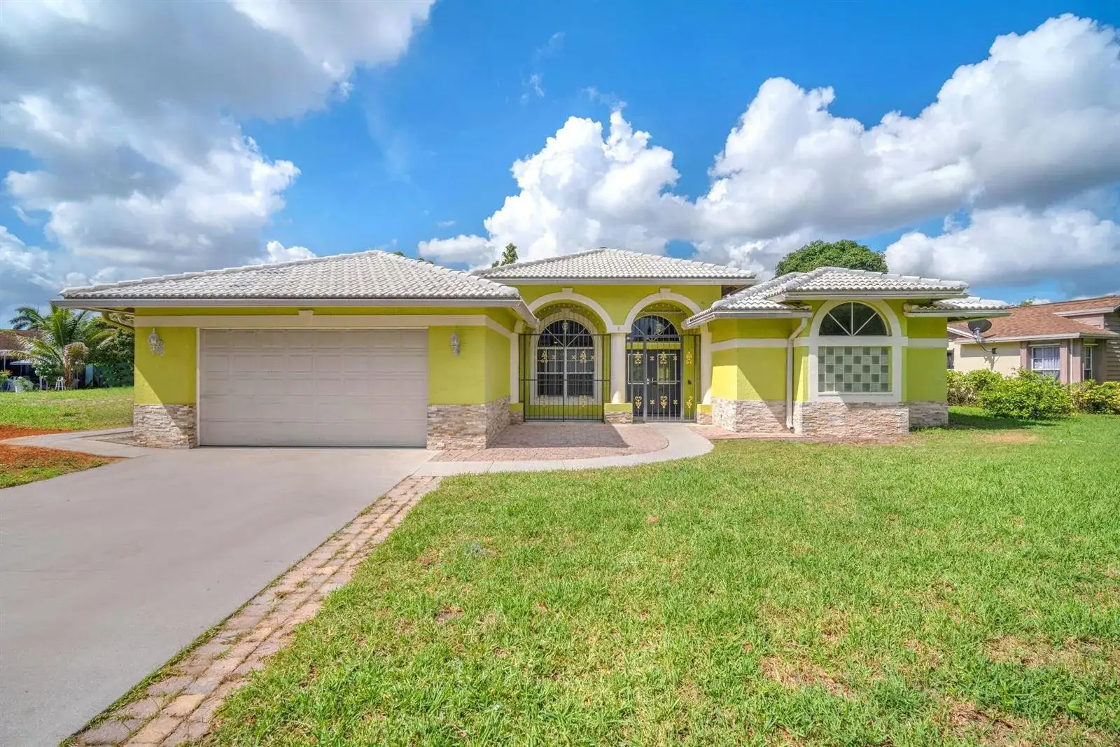 4 bedroom 3 bath Residential Lease for rent at 4100 Temple Street, West Palm Beach FL 33407