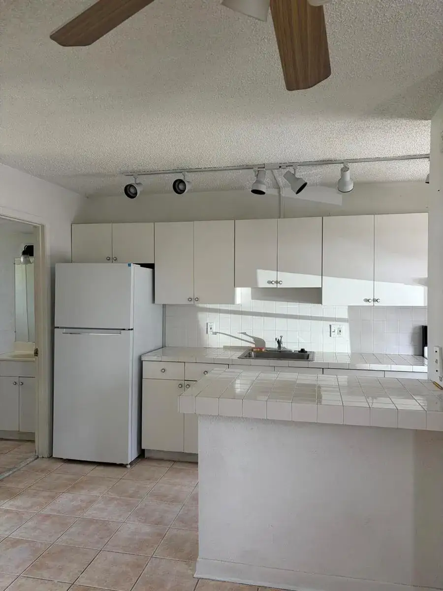 1 bedroom 1 bath Residential for sale at 1021 SE Monterey Road # 17, Stuart FL 34994