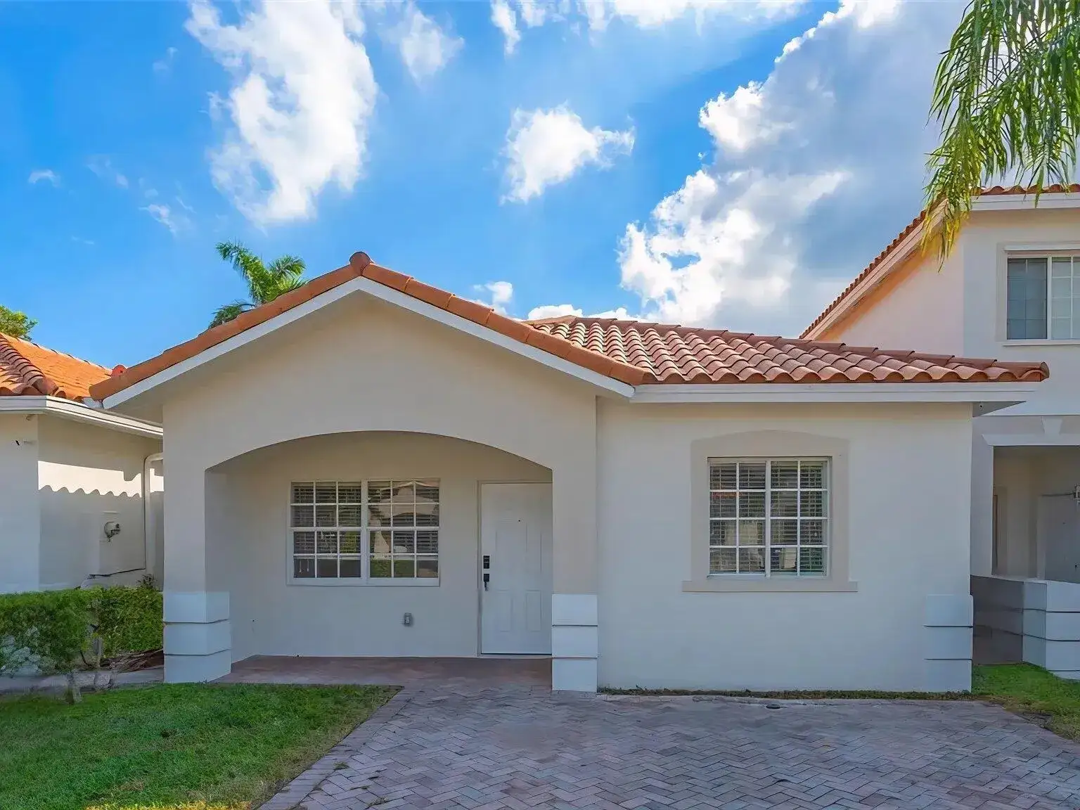 3 bedroom 2 bath Residential for sale at 10906 SW 181st Terrace # 10906, Miami FL 33157