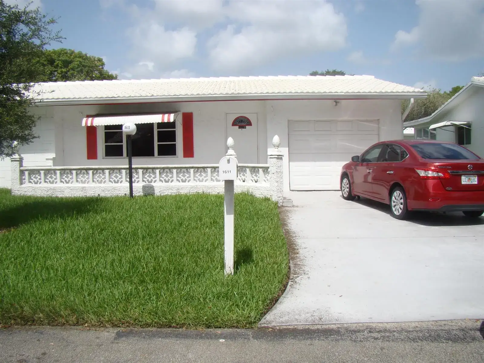 2 bedroom 2 bath Residential for sale at 1611 NW 82nd Terrace, Plantation FL 33322