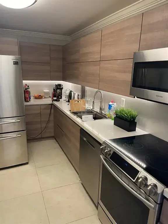 2 bedroom 2 bath Residential for sale at 3000 S Ocean Drive # 302, Hollywood FL 33019