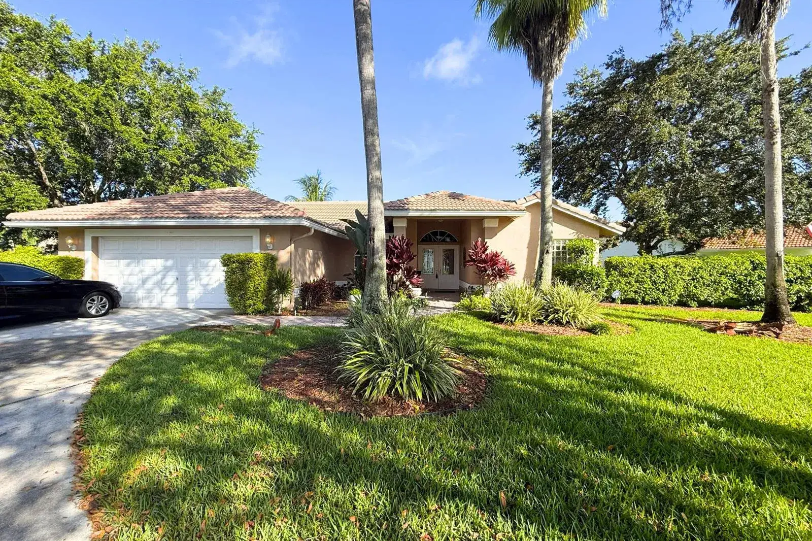 4 bedroom 2 bath Residential for sale at 10884 Paso Fino Drive, Wellington FL 33449