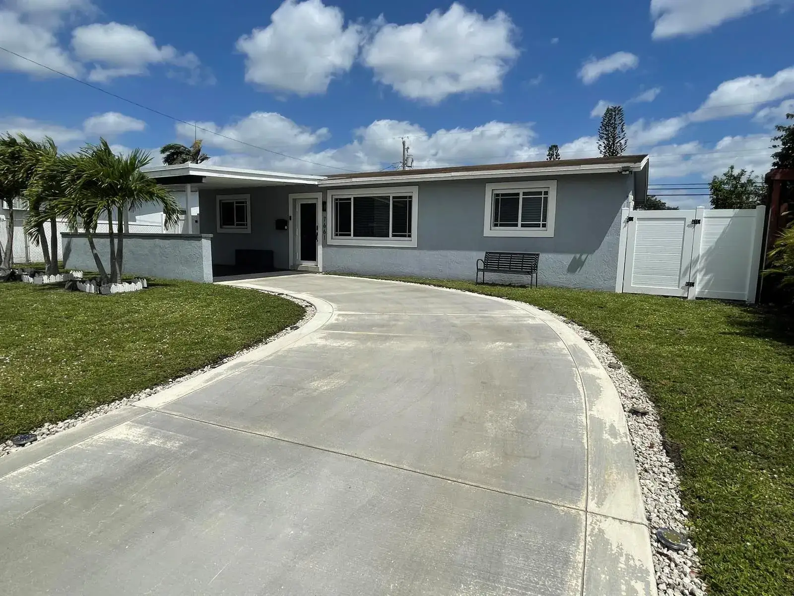 3 bedroom 2 bath Residential for sale at 7661 Farragut Street, Hollywood FL 33024
