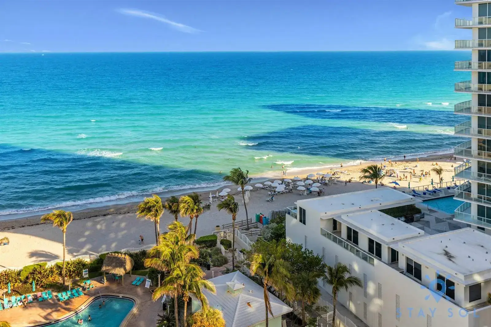 1 bedroom 1 bath Residential for sale at 3901 S Ocean Drive # 14k, Hollywood FL 33019