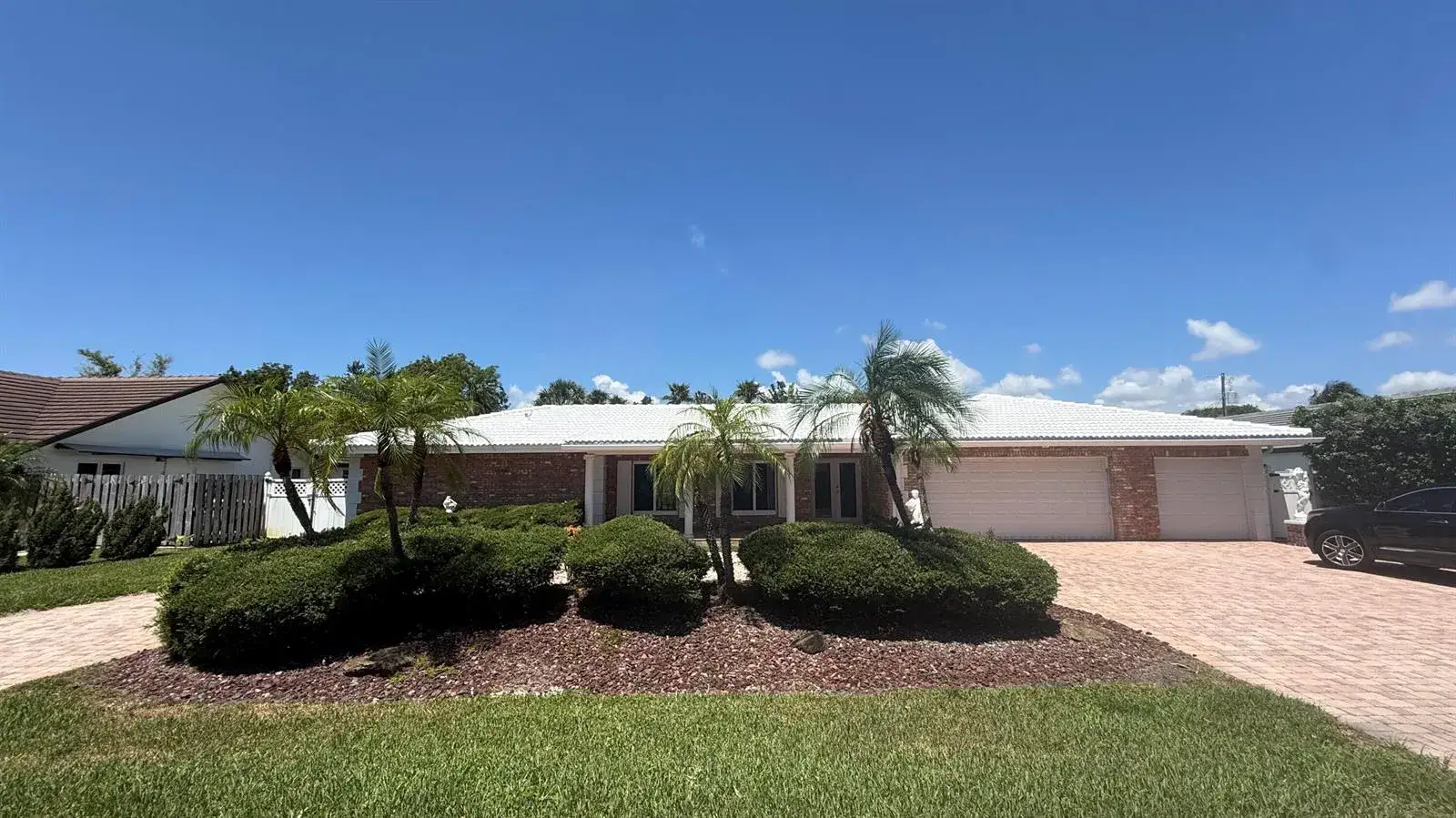 4 bedroom 3 bath Residential Lease for rent at 4755 NE 23rd Avenue, Fort Lauderdale FL 33308