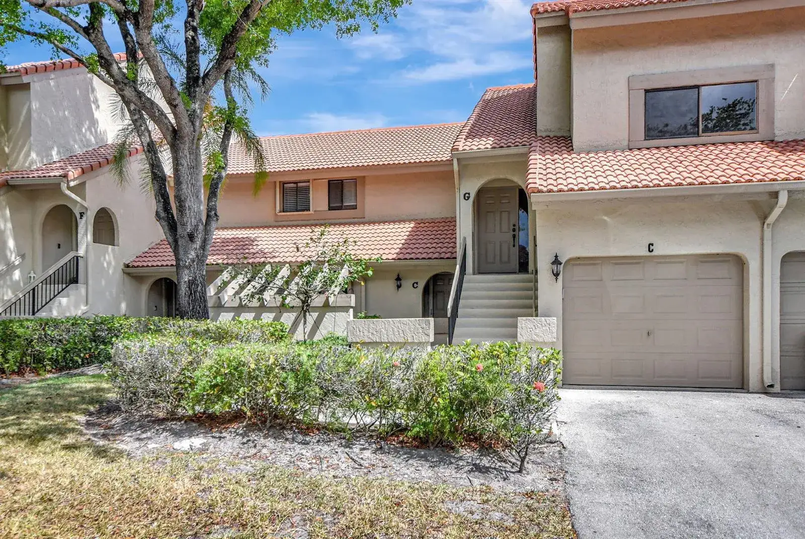 2 bedroom 1 bath Residential for sale at 5640 Coach House Circle # C, Boca Raton FL 33486