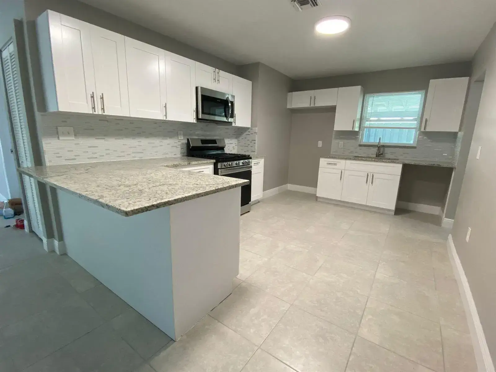 5 bedroom 2 bath Residential Lease for rent at 9121 Bamboo Drive, Palm Beach Gardens FL 33410