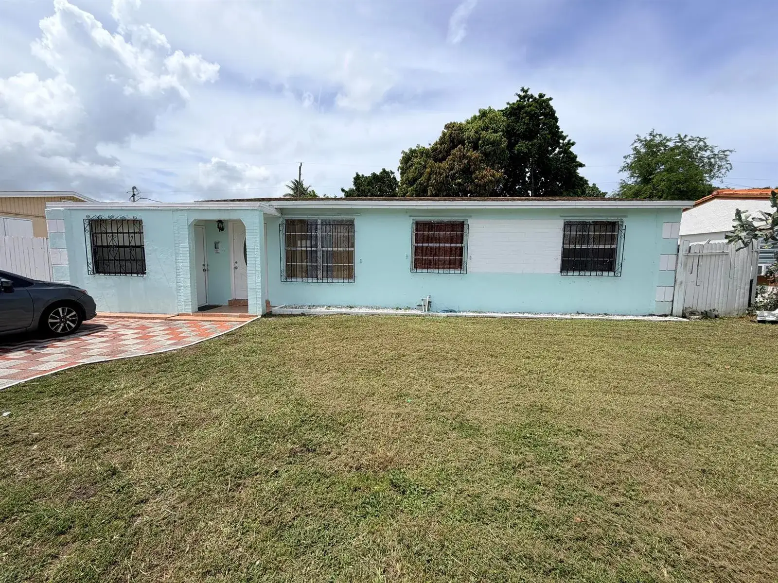 3 bedroom 1 bath Residential Lease for rent at 2033 Longwood Road, West Palm Beach FL 33409