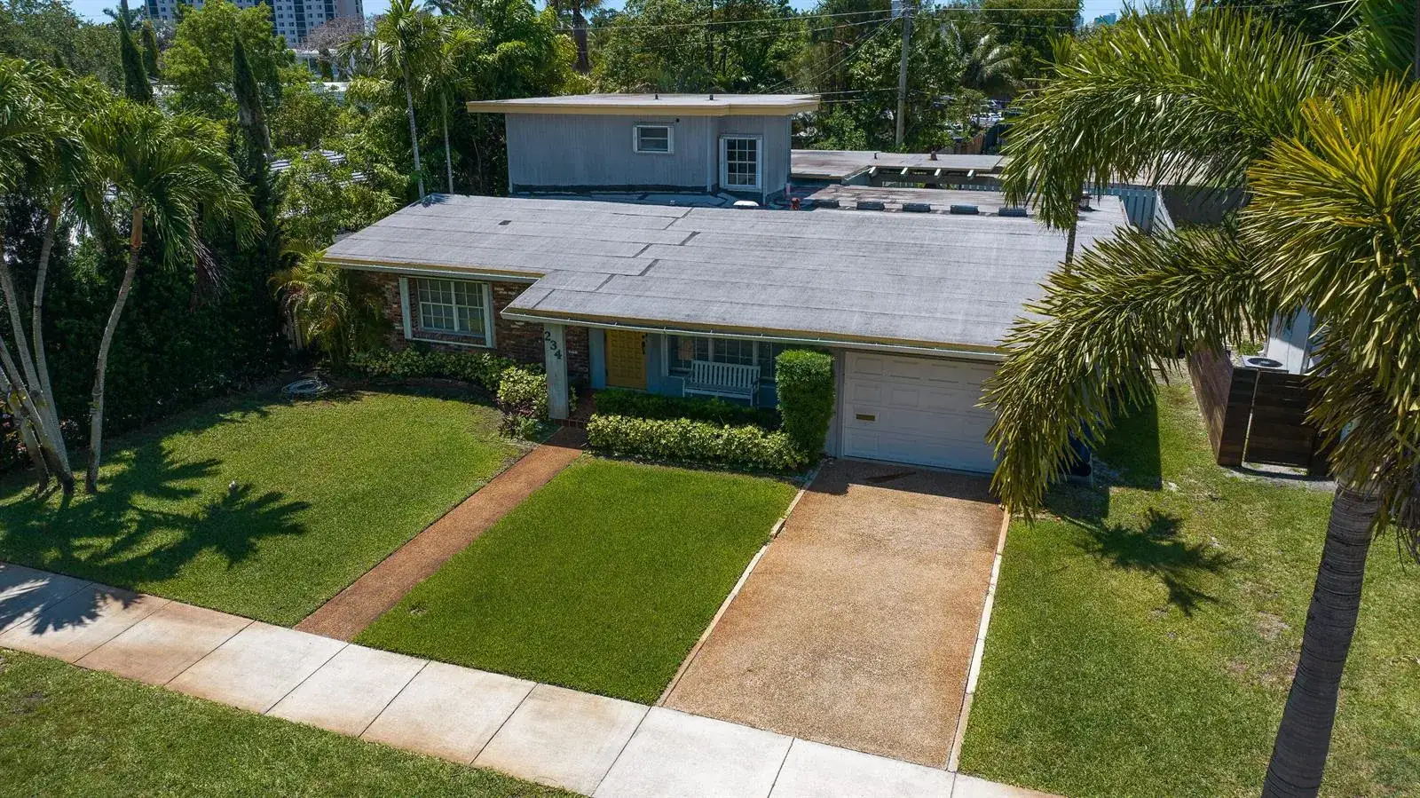 4 bedroom 3 bath Residential for sale at 234 NE 21st Court, Wilton Manors FL 33305