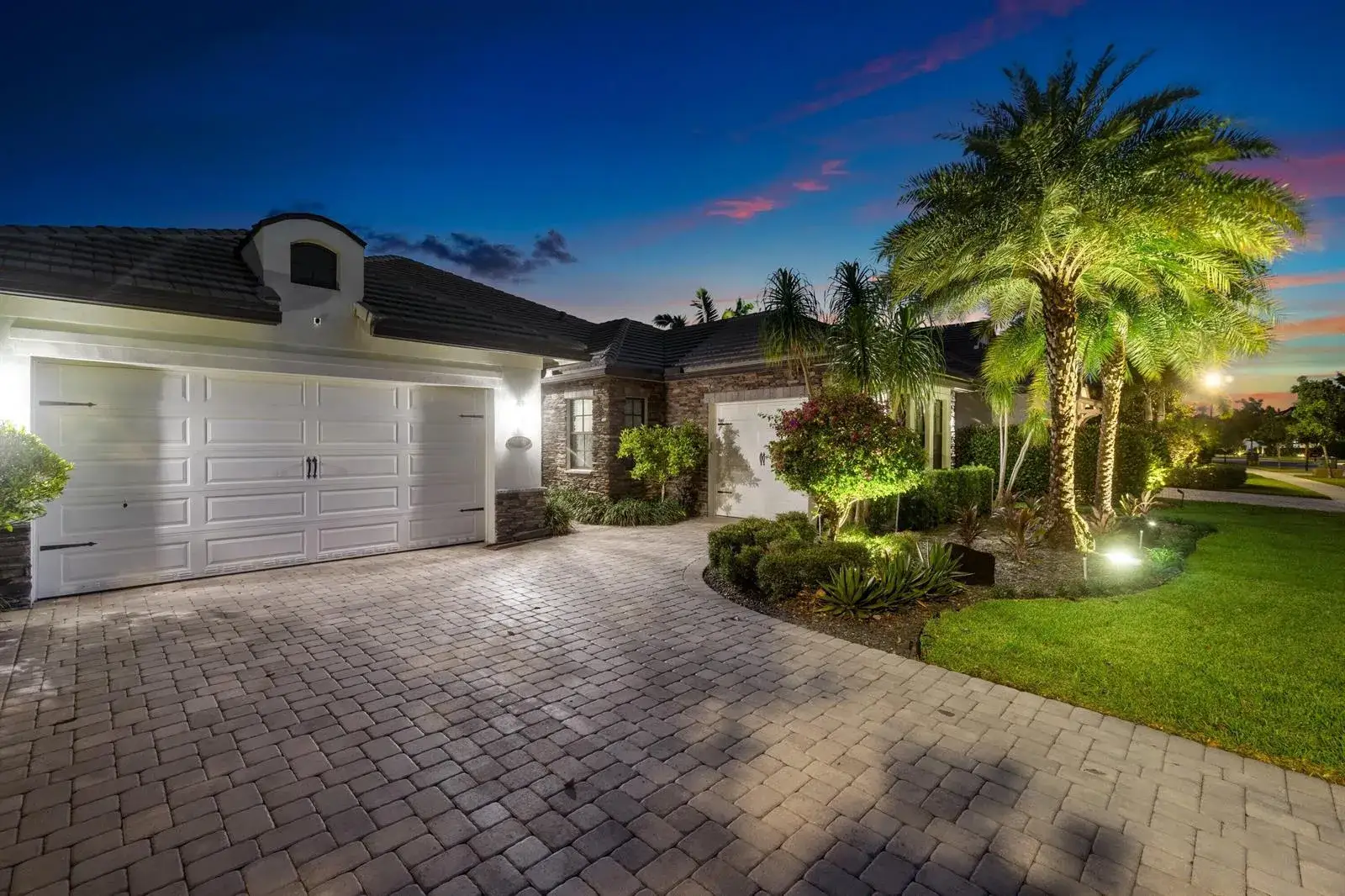 4 bedroom 3 bath Residential for sale at 9316 Grand Prix Lane, Boynton Beach FL 33472