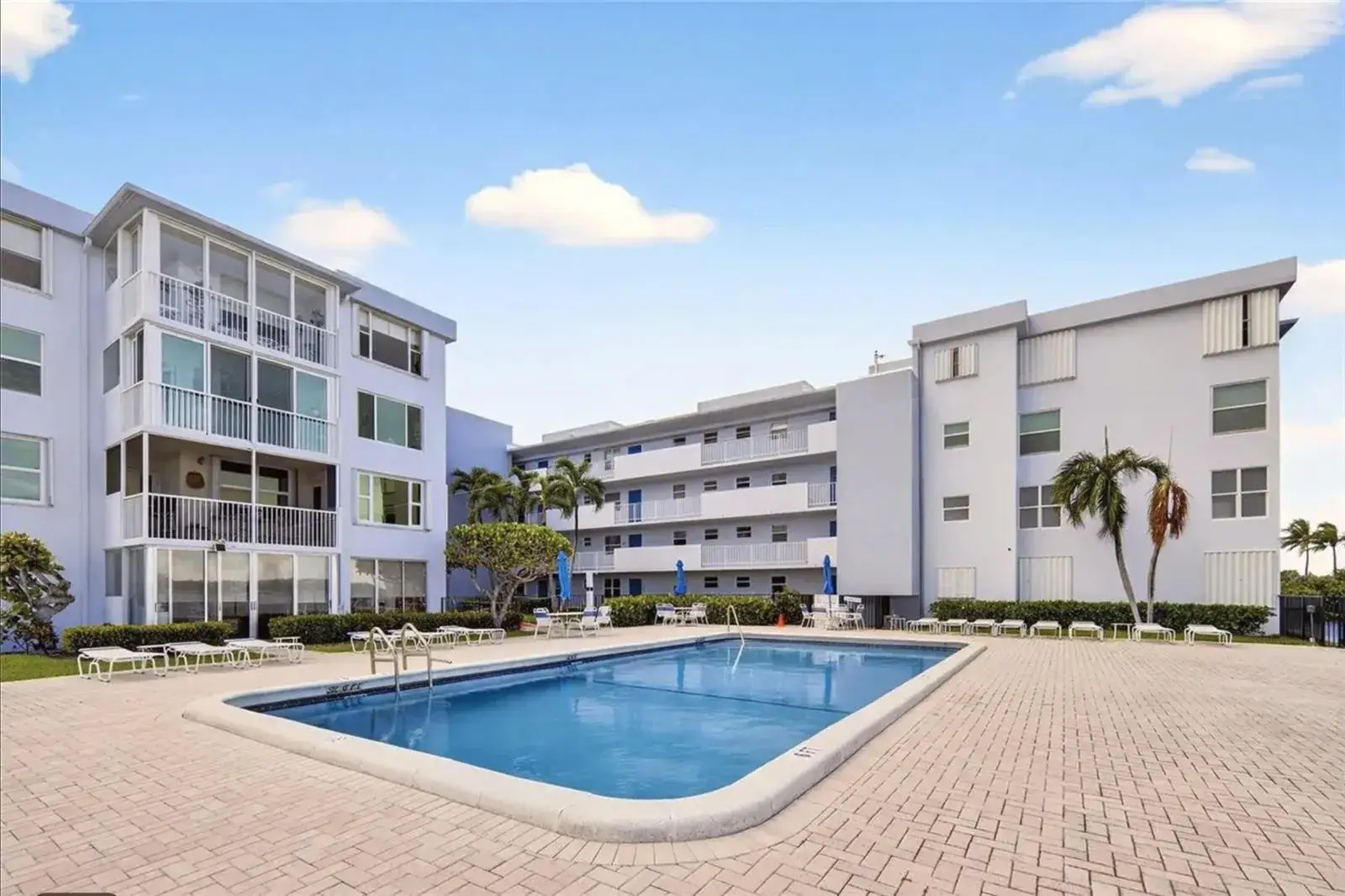 2 bedroom 2 bath Residential for sale at 1820 New Palm Way # 306, Boynton Beach FL 33435