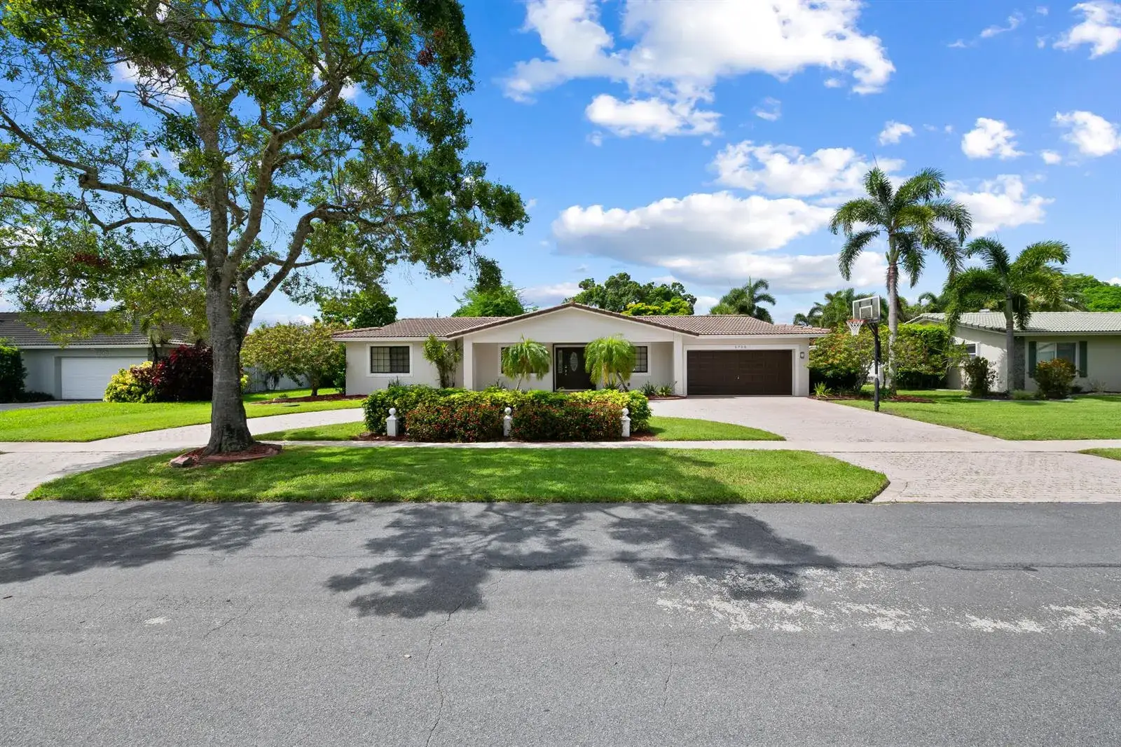 4 bedroom 3 bath Residential for sale at 5720 SW 7th Street, Plantation FL 33317