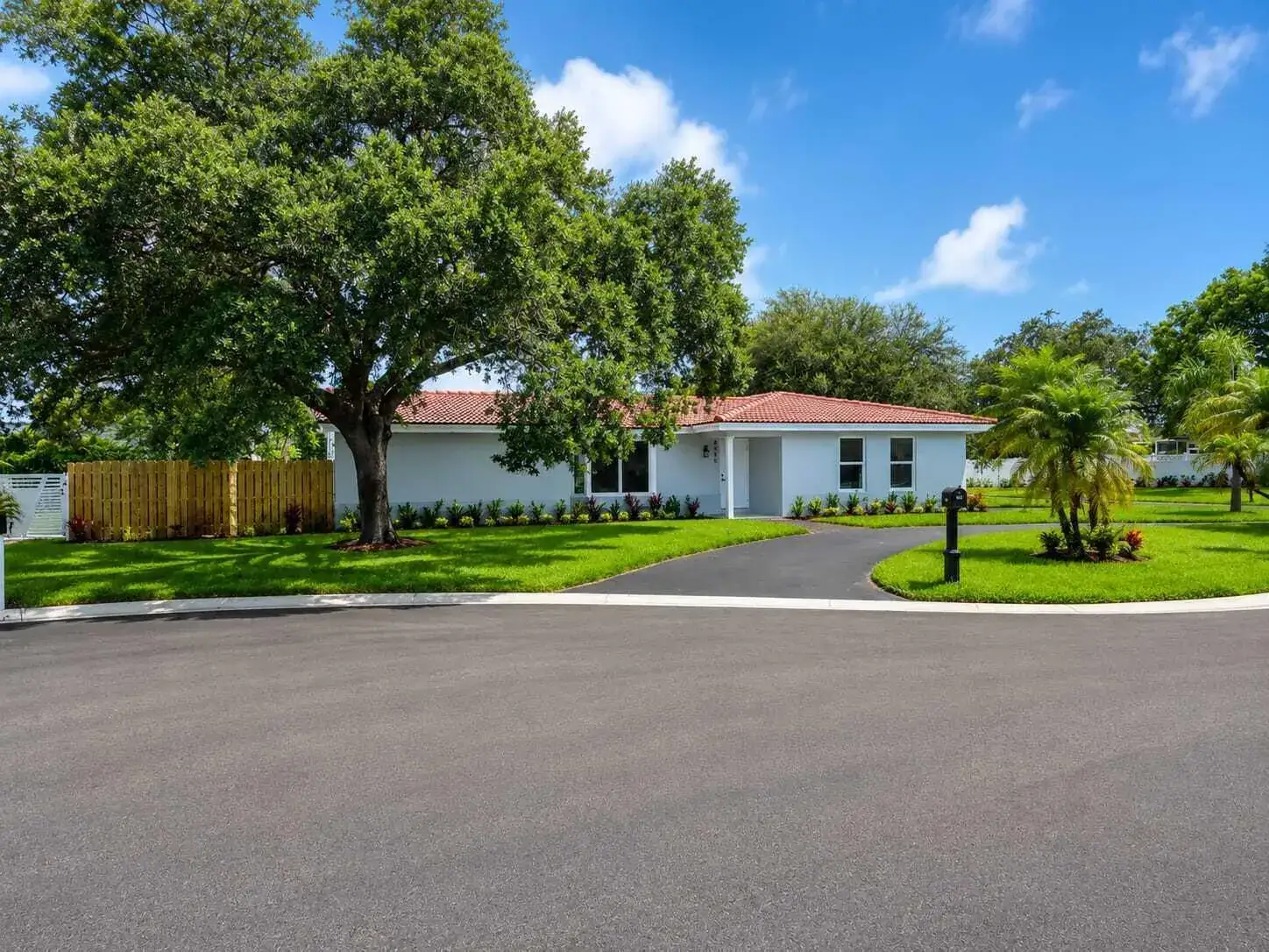 2660 NW 83rd Terrace, Coral Springs FL 33065