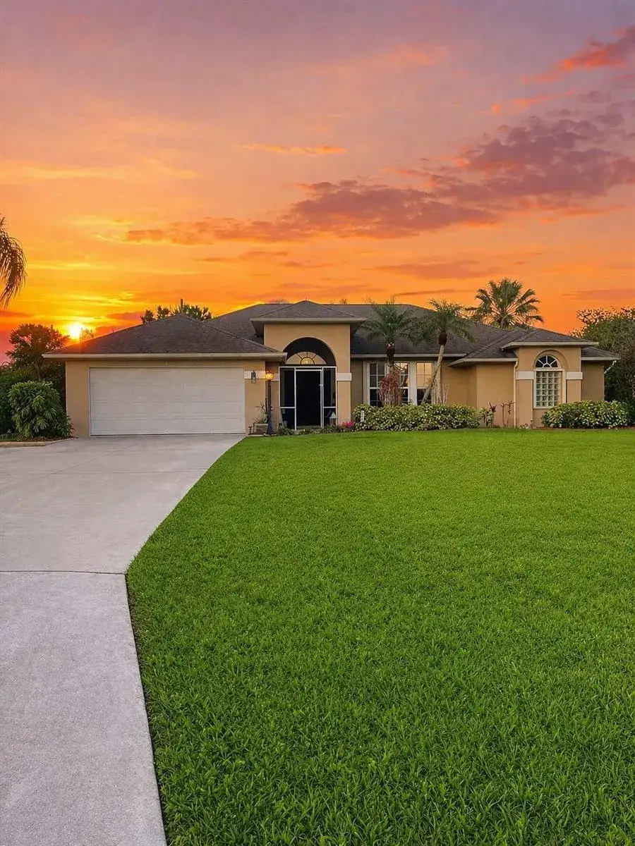 3 bedroom 2 bath Residential for sale at 2815 SE Tate Avenue, Port St. Lucie FL 34984