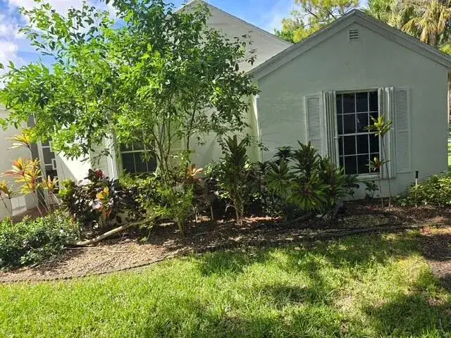 4 bedroom 2 bath Residential for sale at 7608 Forest Green Lane, Boynton Beach FL 33436