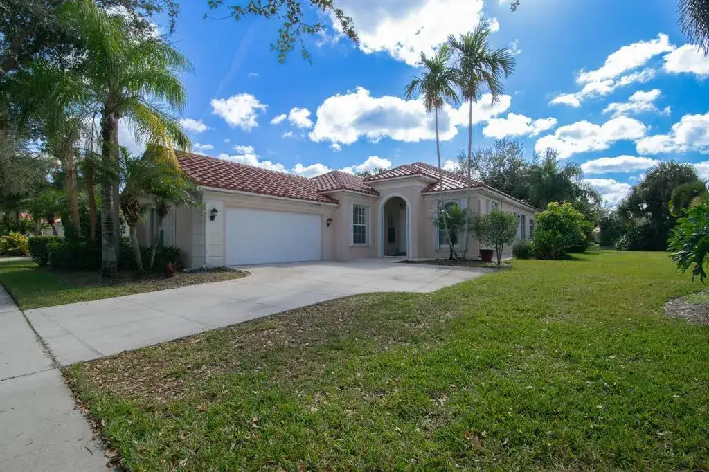 4 bedroom 2 bath Residential for sale at 7046 Fish Creek Lane, West Palm Beach FL 33411