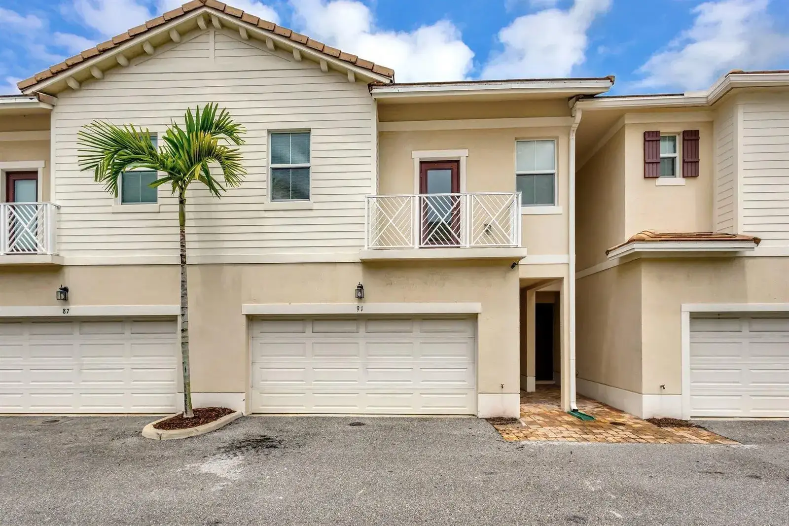 91 Palm Lane, Royal Palm Beach FL 33411