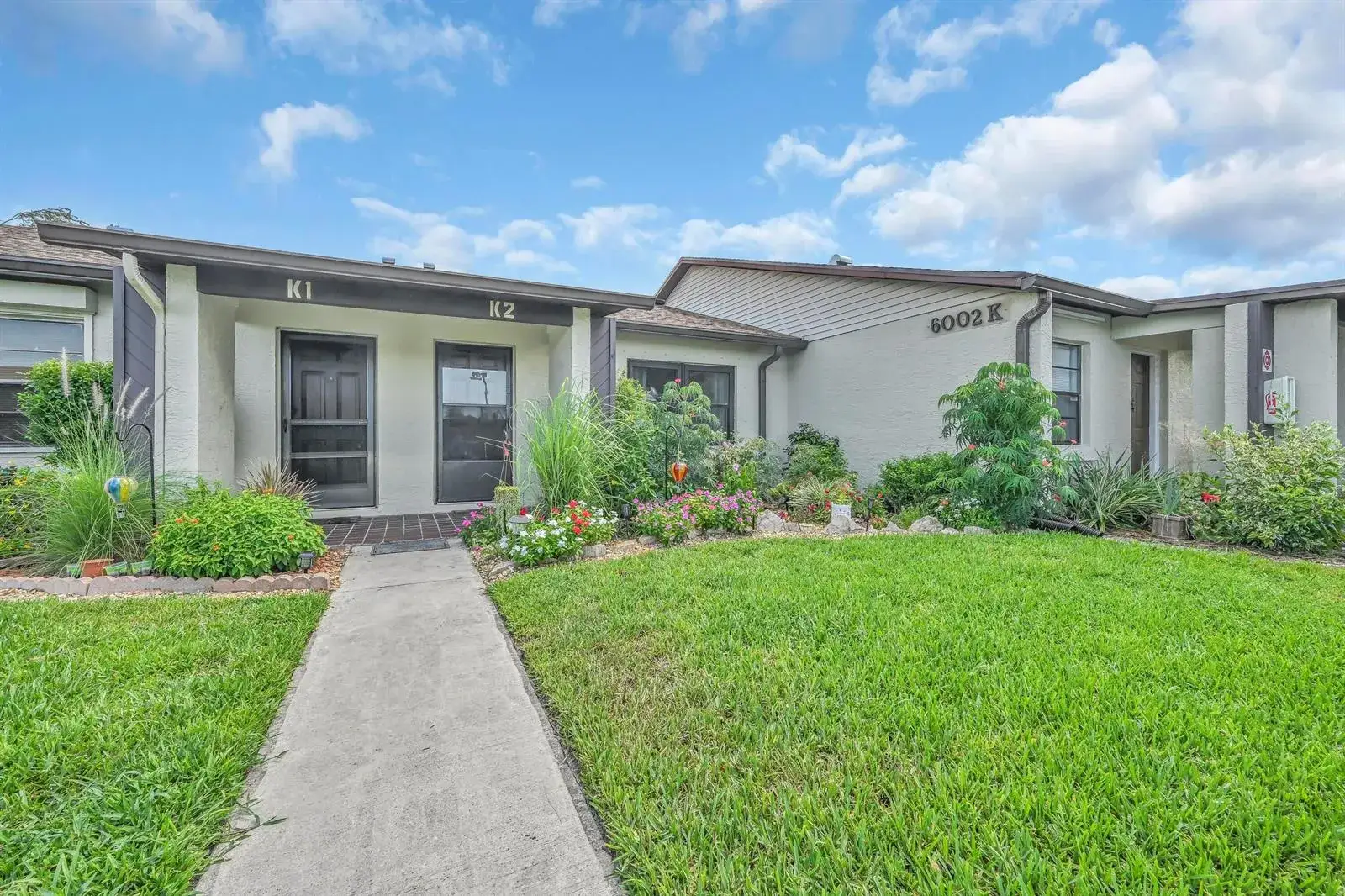 1 bedroom 1 bath Residential for sale at 6002 Indrio Road # K2, Fort Pierce FL 34951