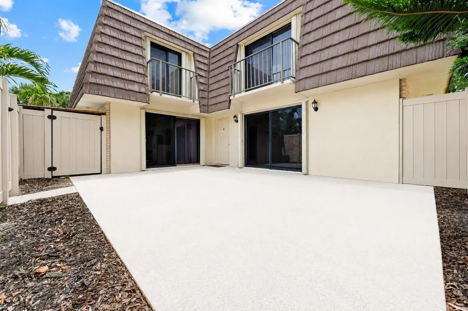 2 bedroom 2 bath Residential Lease for rent at 7424 74th Way, West Palm Beach FL 33407