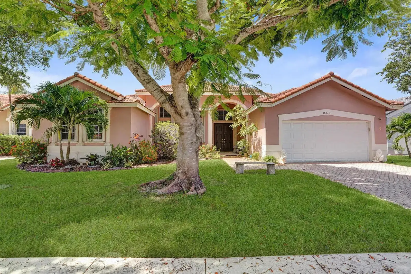 3 bedroom 2 bath Residential for sale at 16413 NW 12th Street, Pembroke Pines FL 33028