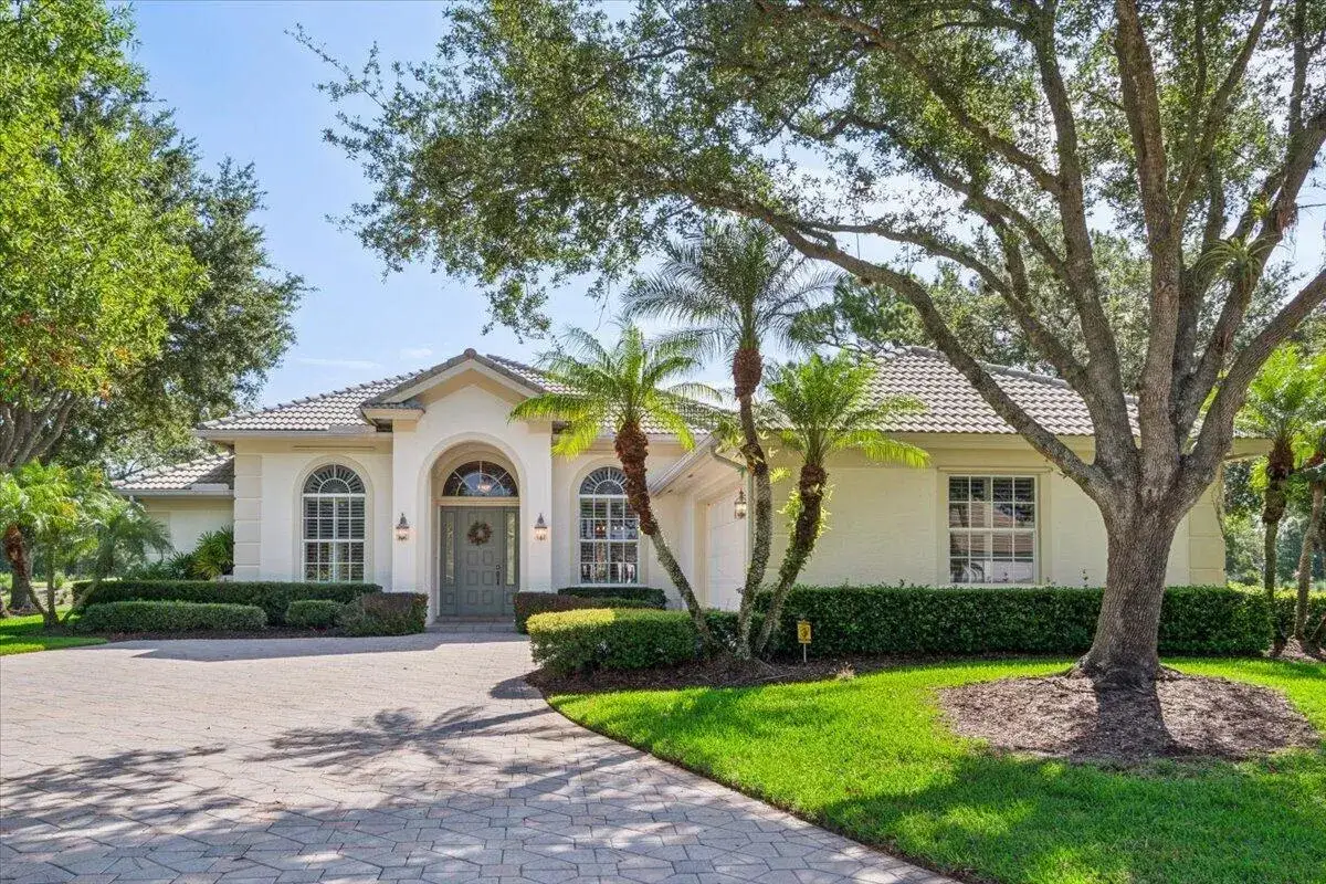 3 bedroom 3 bath Residential for sale at 8004 Links Way, Port St. Lucie FL 34986