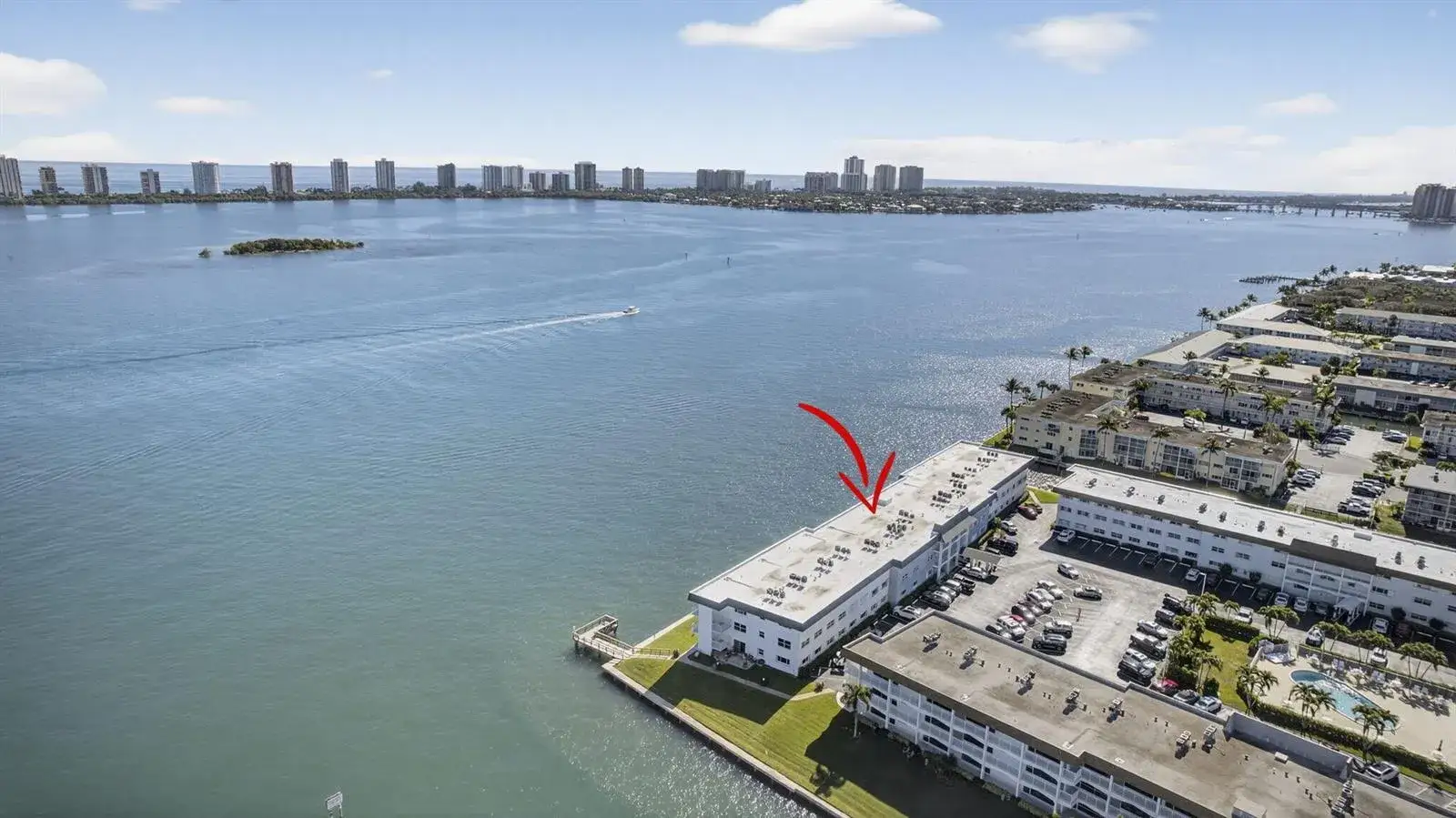 1 bedroom 1 bath Residential Lease for rent at 100 Shore Court # 307, North Palm Beach FL 33408