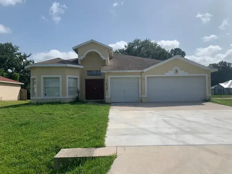 4 bedroom 3 bath Residential Lease for rent at 1737 SW Bradway Lane, Port St. Lucie FL 34953