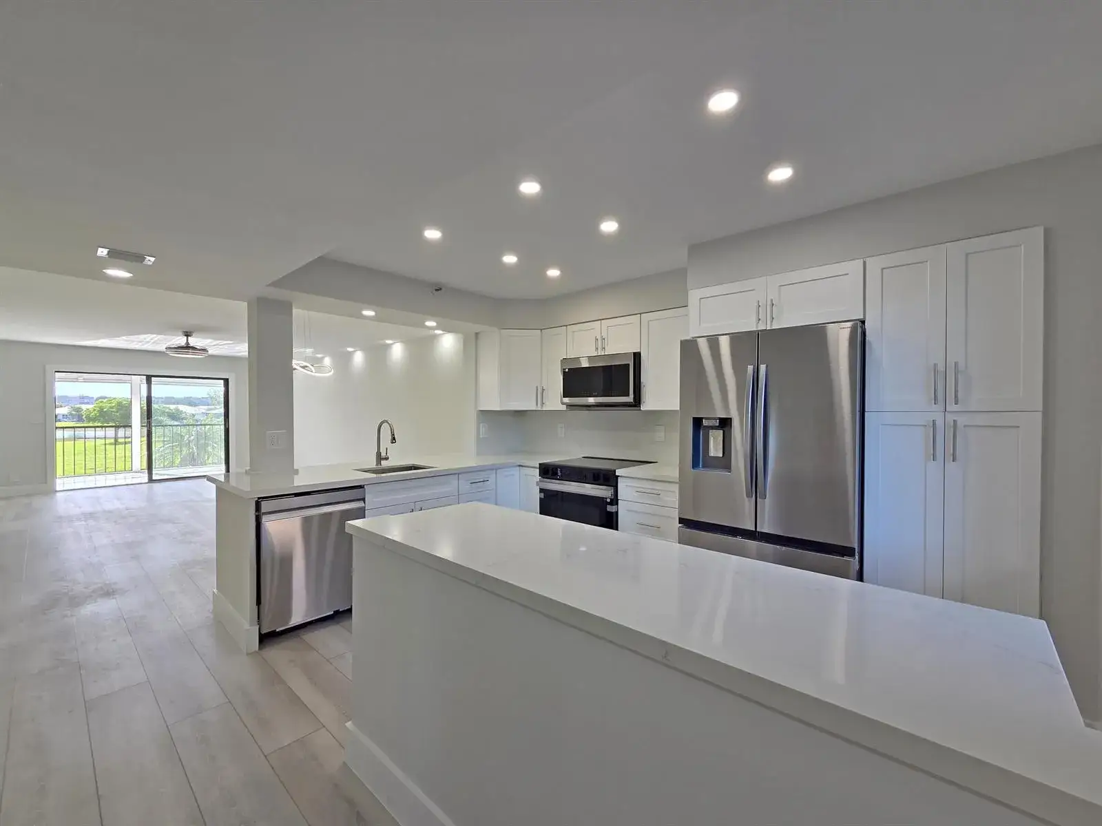 2 bedroom 2 bath Residential for sale at 14426 Amberly Lane # 203, Delray Beach FL 33446